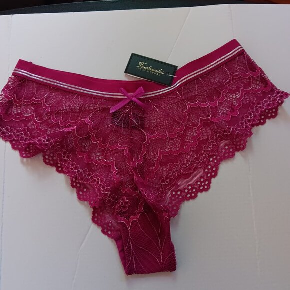 Frederick's Of Hollywood Women's Lace Caroline Panties 3 pairs - Picture 1 of 4